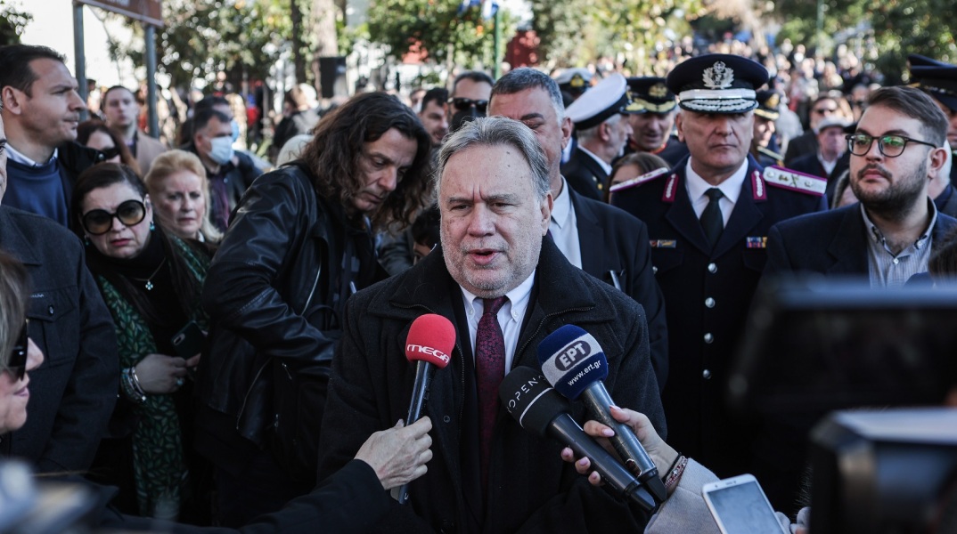 Εκλογές 2023 - Γιώργος Κατρούγκαλος: Αποσύρεται από το ψηφοδέλτιο του ΣΥΡΙΖΑ-ΠΣ - «Αναλαμβάνω πλήρως την πολιτική ευθύνη για τη χθεσινή μου τοποθέτηση».