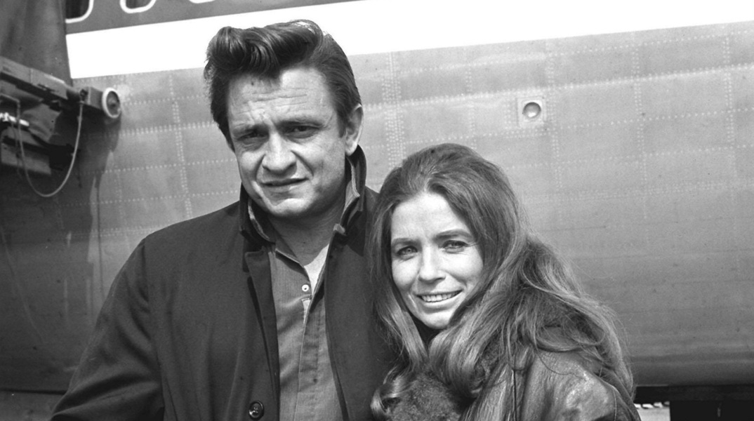 Τζόνι Κας: Οι στίχοι του θα συγκεντρωθούν για πρώτη φορά σε βιβλίο - Εκδίδεται τον Νοέμβριο με ιστορίες, συνεντεύξεις και σπάνιο οπτικό υλικό.