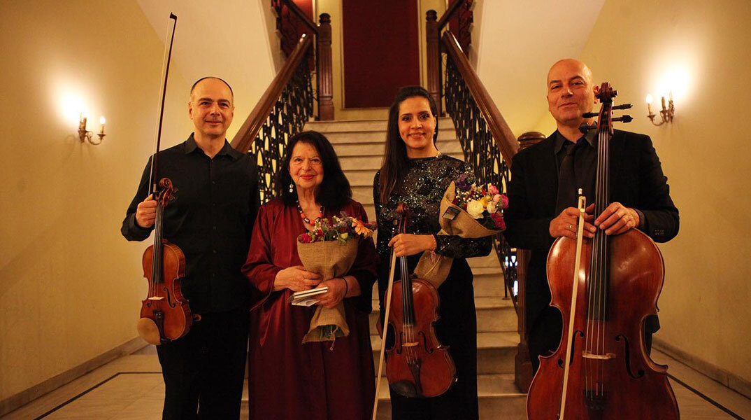 «Μουσική γέφυρα αγάπης» με τη Ντόρα Μπακοπούλου στο Ίδρυμα Β&Ε Γουλανδρή