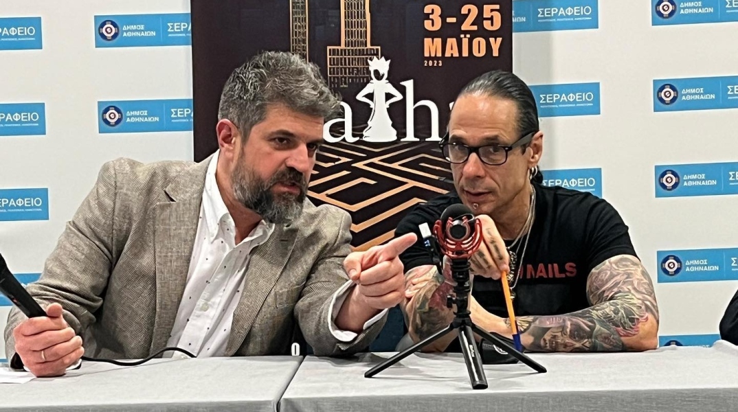 Η επίσκεψη του συγγραφέα crime fiction Κρις Κάρτερ στην Αθήνα και η συζήτησή του στο Agatha Φεστιβάλ Αστυνομικής Λογοτεχνίας, με αφορμή την έκδοση του δέκατου βιβλίου του στα ελληνικά «Ο Γρίφος του Κακού» από τις εκδόσεις Bell.