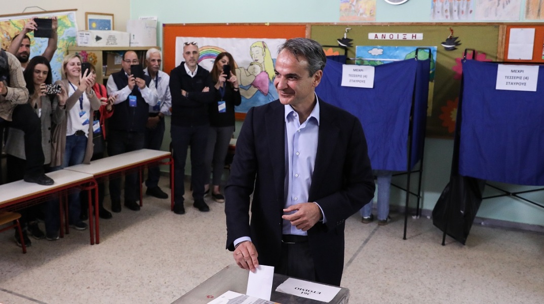 Εκλογές 2023: Ο Μάνος Βουλαρίνος σχολιάζει όσα σηματοδοτεί η ψήφος των πολιτών και η ιστορική νίκη της Νέας Δημοκρατίας και του Κυριάκου Μητσοτάκη.