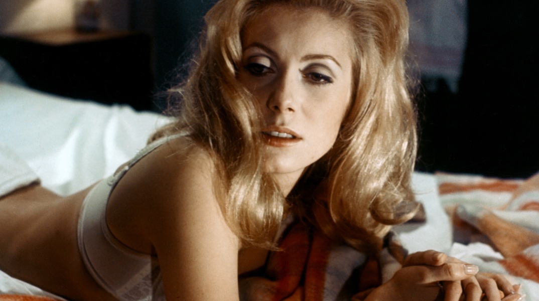 Σαν σήμερα 24 Μαΐου: Το 1967 κυκλοφορεί «Η Ωραία της ημέρας» του Λουίς Μπουνιουέλ με την Κατρίν Ντενέβ, ένα από τα αριστουργήματα του ευρωπαϊκού σινεμά. 