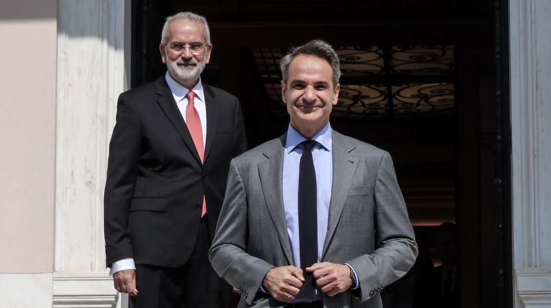 Κυριάκος Μητσοτάκης: Αυτή είναι η επιστολή που παρέδωσε στον υπηρεσιακό πρωθυπουργό Ιωάννη Σαρμά - Η ενημέρωση για τις άμεσες προτεραιότητες και οι θερμές ευχές.