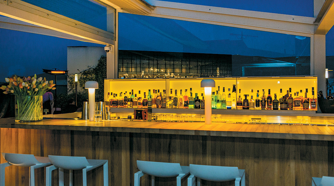 POINT a Bar and Restaurant