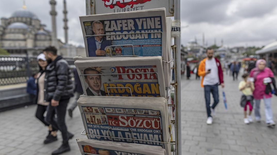 Εκλογές στην Τουρκία: Με επιφυλακτικότητα αντιμετωπίζουν τα γαλλικά μέσα ενημέρωσης την επικράτηση του Ερντογάν - Τα σχόλια του Τύπου.