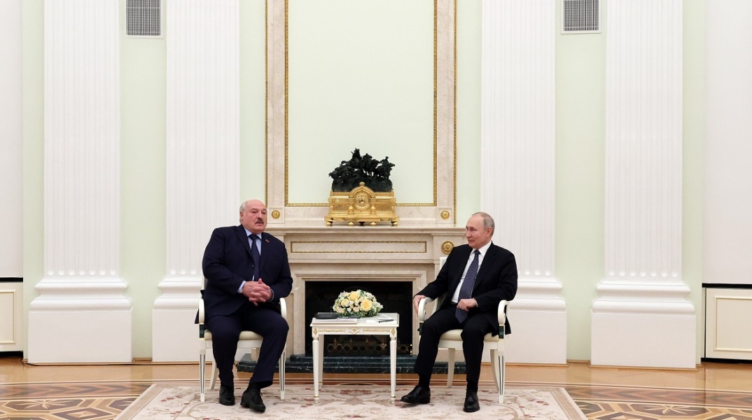 Λευκορωσία-Ρωσία: Ο πρόεδρος Λουκασένκο λέει πως υπάρχουν «πυρηνικά όπλα για όλους» - Κάλεσμα συνεργασίας από τον πιο σταθερό σύμμαχο του Πούτιν.