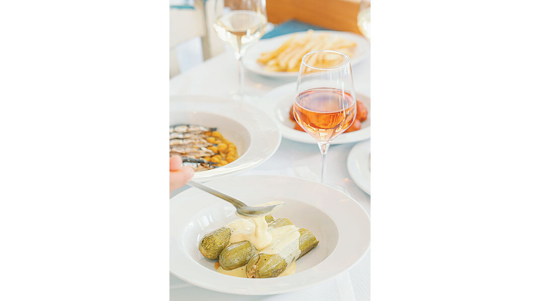 Ε/Γ Ταξιδεύοντας