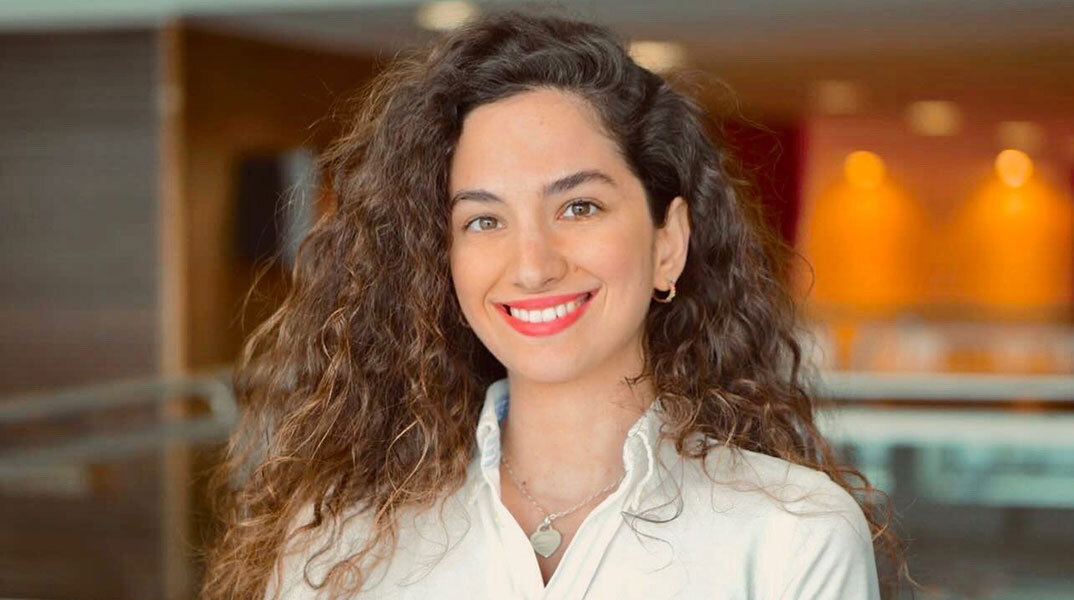 Στέλλα Καραβαζάκη (Σύμβουλος επικοινωνίας στην Ευρωπαϊκή Επιτροπή)