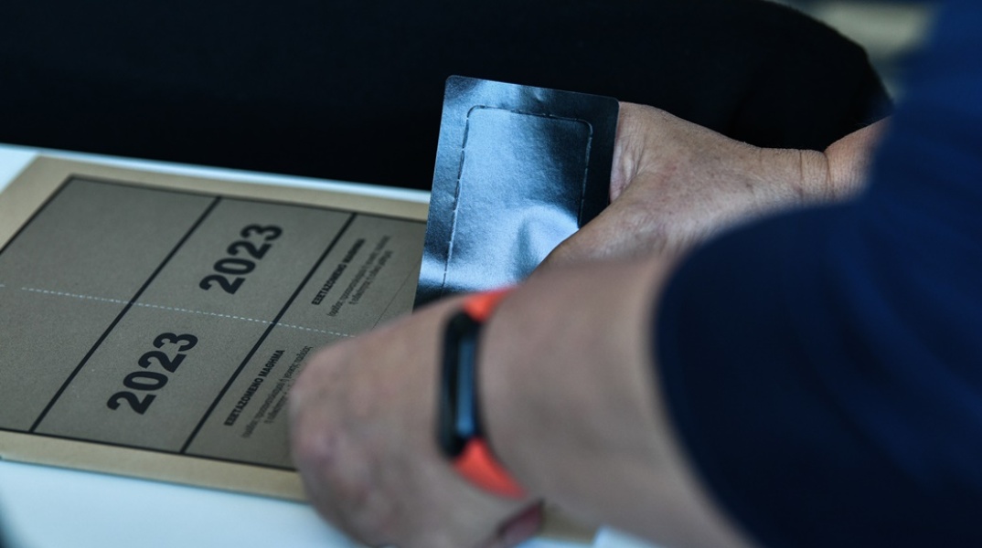 Αυτές είναι οι ενδεικτικές απαντήσεις στα θέματα των Νέων Ελληνικών για τα ΕΠΑΛ