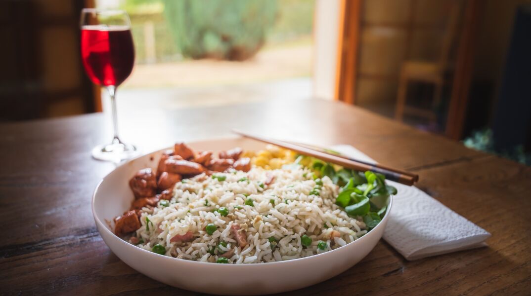 Τηγανιτό ρύζι με κοτόπουλο σε 20’