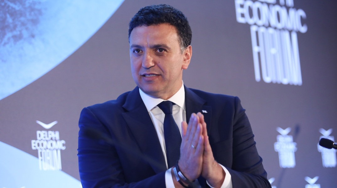 Εκλογές 2023 - Βασίλης Κικίλιας: Η κοινωνία απαιτεί σοβαρότητα και υπευθυνότητα - Ο υποψήφιος βουλευτής της ΝΔ ασκεί κριτική στο ΠΑΣΟΚ για τους έμμεσους φόρους.