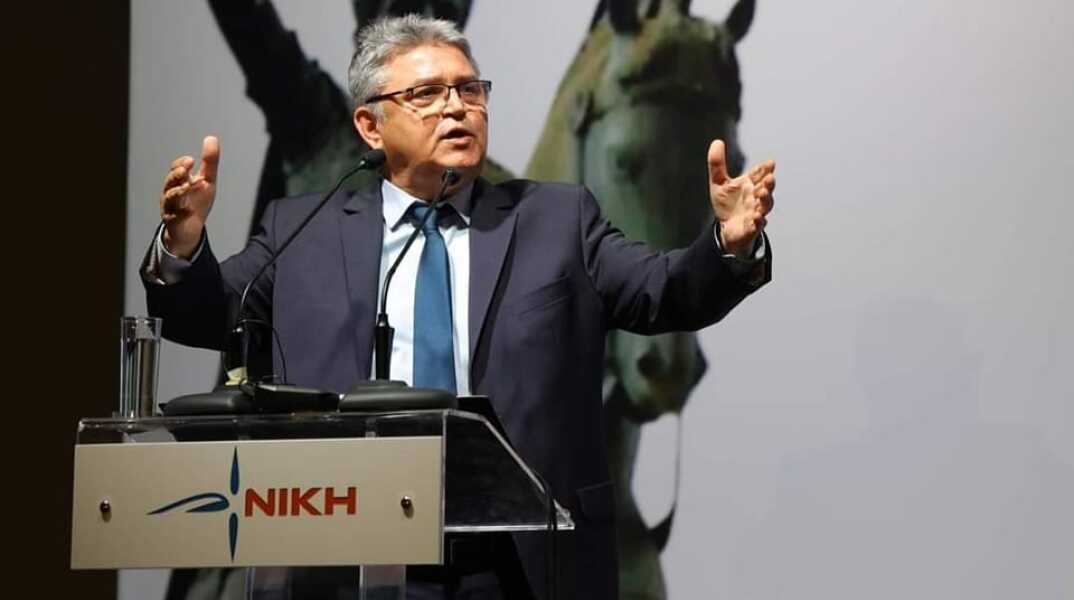 Ο Δημήτρης Νάτσιος επικεφαλής του κόμματος «Νίκη»