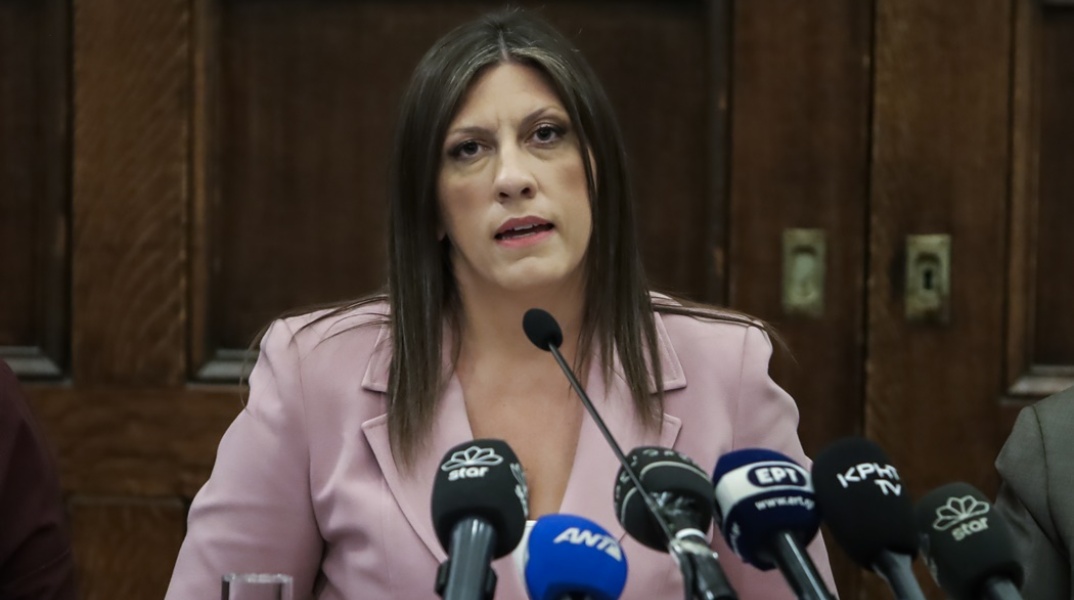 Η επικεφαλής της «Πλεύσης Ελευθερίας», Ζωή Κωνσταντοπούλου