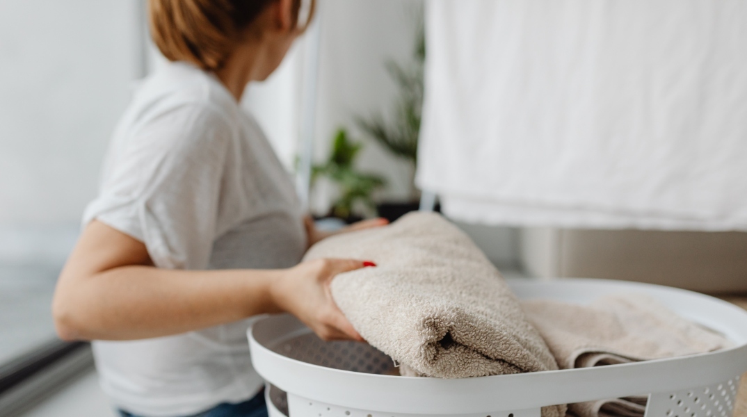 Πόσο συχνά θα πρέπει να πλένουμε τα ρούχα μας; 