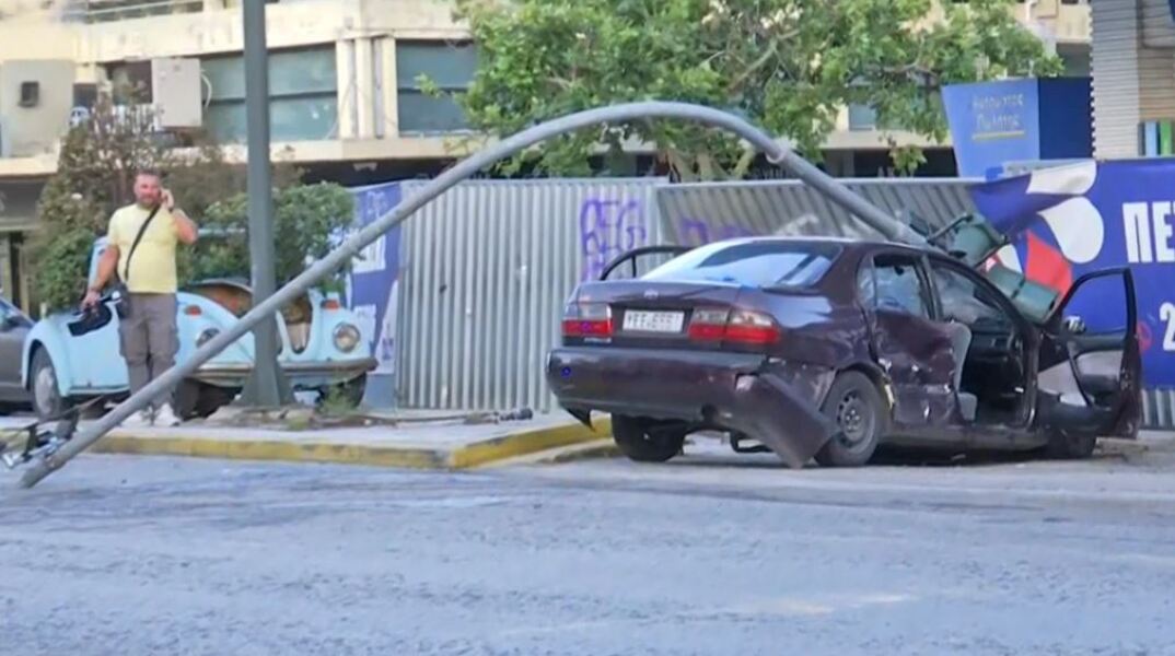 Σοβαρό τροχαίο στην Κηφισιά με έξι τραυματίες