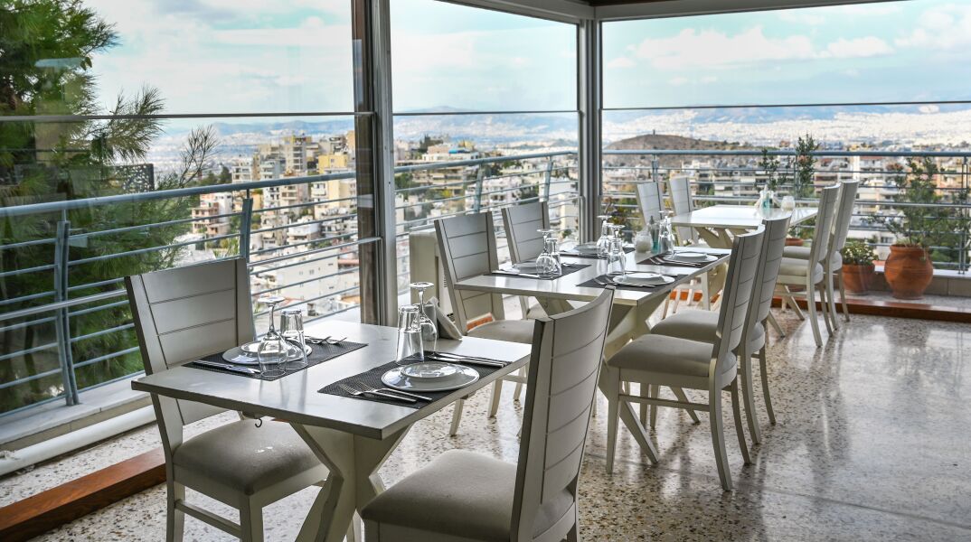 Μπαλκόνι στις Κυκλάδες