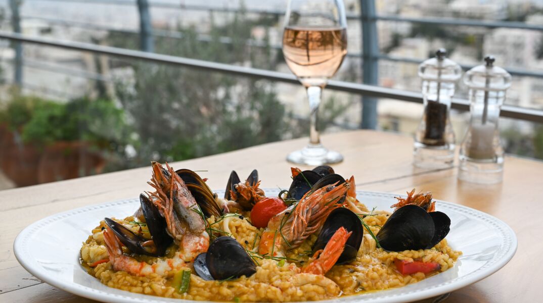 Μπαλκόνι στις Κυκλάδες