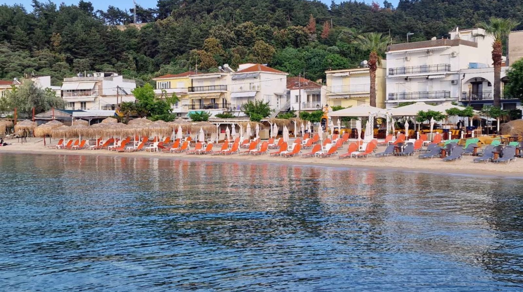 Island: Το beach bar που αγαπώ στη Θάσο 