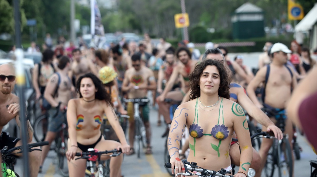 Θεσσαλονίκη: Στις 23/6 η 16η Διεθνής Γυμνή Ποδηλατοδρομία στην πόλη - Στα γρασίδια της Φιλοσοφικής του ΑΠΘ και το φετινό ραντεβού.