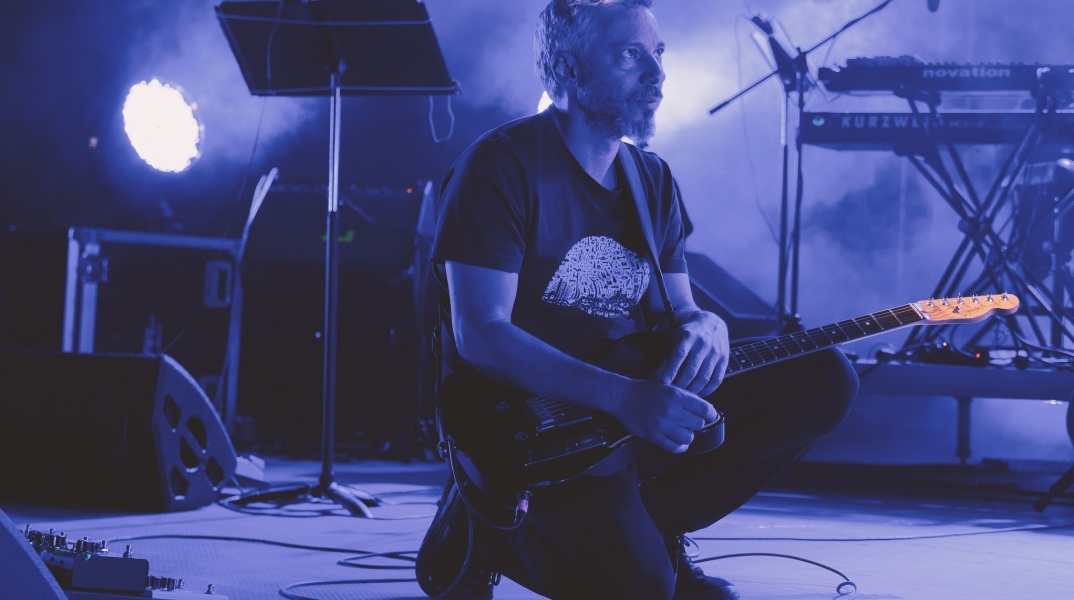 Αλκίνοος Ιωαννίδης: Η αναβληθείσα συναυλία στο θέατρο «Νταμάρι - Αλίκη Βουγιουκλάκη», στα Βριλήσσια, μεταφέρεται, την Παρασκευή 23 Ιουνίου