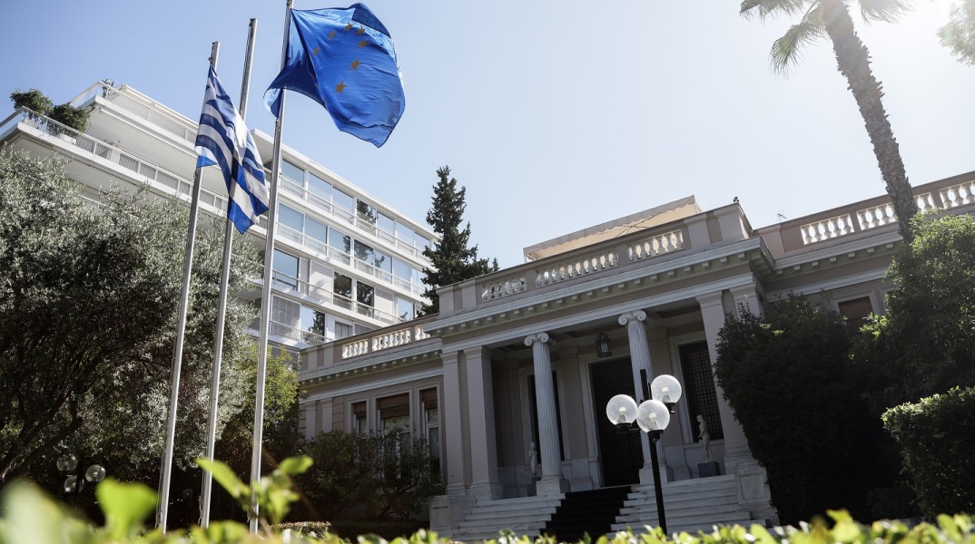 Εκλογές 2023: Οι δέκα μεγάλες προκλήσεις που θα έχει να αντιμετωπίσει η επόμενη κυβέρνηση στην Ελλάδα.