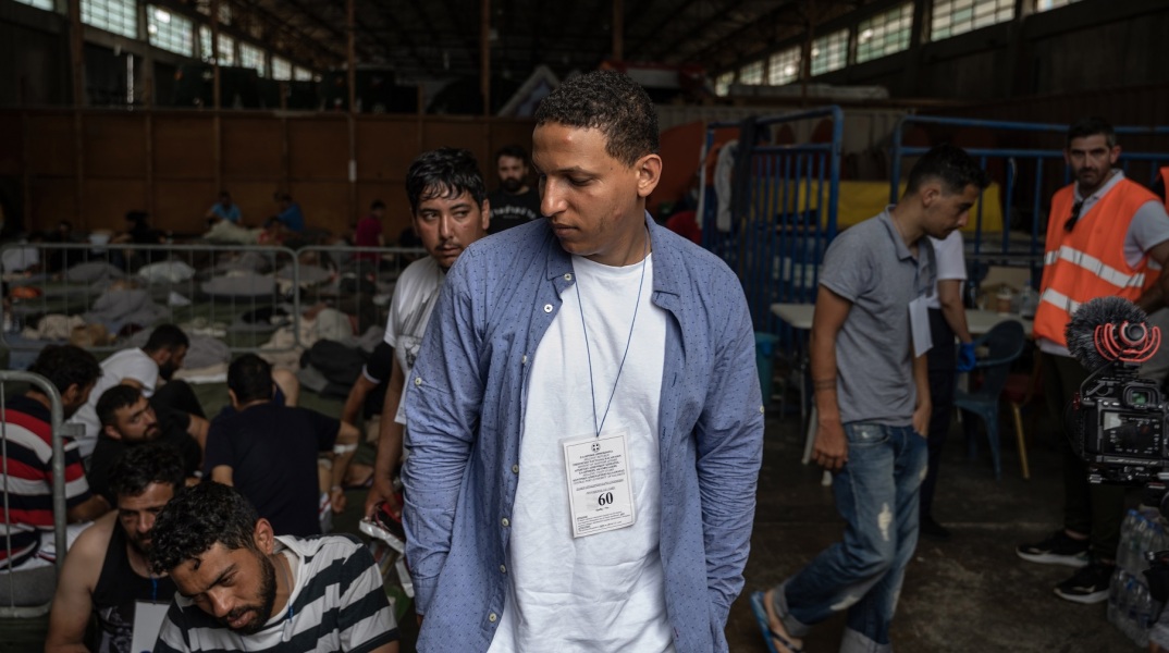 Ναυάγιο στην Πύλο: Περίπου 800 άνθρωποι επέβαιναν στο σκάφος, σύμφωνα με την πακιστανική αστυνομία - 14 ύποπτοι έχουν συλληφθεί μέχρι στιγμής.