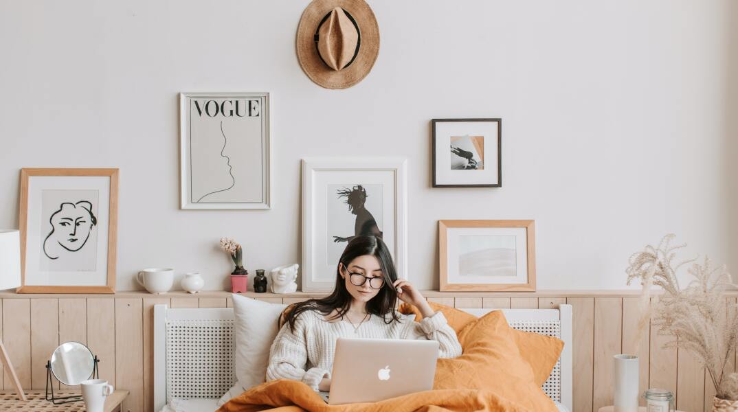 “Social Battery”, η λύση στο κοινωνικό άγχος