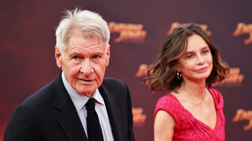 Ο Χάρισον Φορντ και η σύζυγός του, Καλίστα Φλόκχαρτ