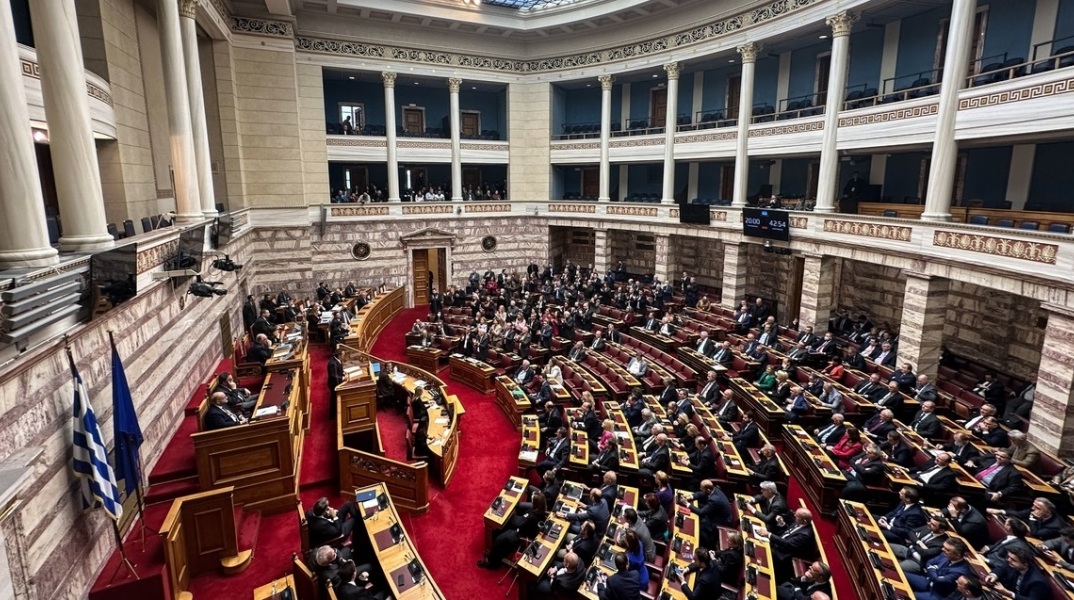 Βουλή: Το Σάββατο 8 Ιουλίου η ψήφος εμπιστοσύνης στη νέα κυβέρνηση του Κυριάκου Μητσοτάκη - Στις 6 Ιουλίου η συζήτηση επί των προγραμματικών δηλώσεων.