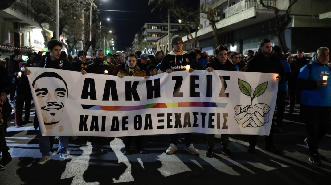 Δίκη για τη δολοφονία του Άλκη Καμπανού - Στις 6 Ιουλίου η απόφαση του Μικτού Ορκωτού Δικαστηρίου Θεσσαλονίκης - Έκλεισε ο κύκλος των αγορεύσεων.