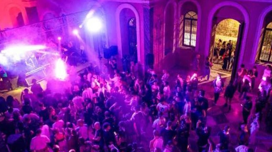 Υπουργείο Εξωτερικών: Ανακοίνωση - καταδίκη για το πάρτι στον ιστορικό ελληνορθόδοξο ναό του Αγίου Βουκόλου στη Σμύρνη - «Βεβήλωση ενός ιστορικού μνημείου».