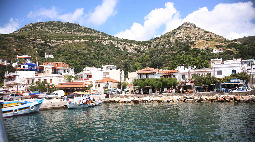 Φούρνοι: Οδηγός για αξιοθέατα, παραλίες και φαγητό