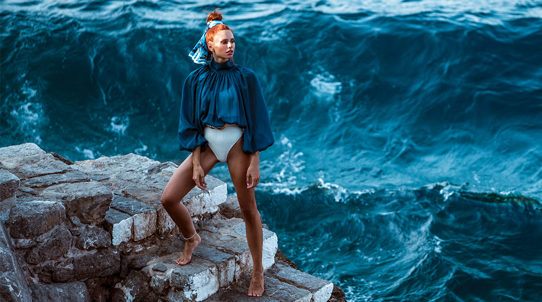 Η Ύδρα της Έβελυν Καζαντζόγλου