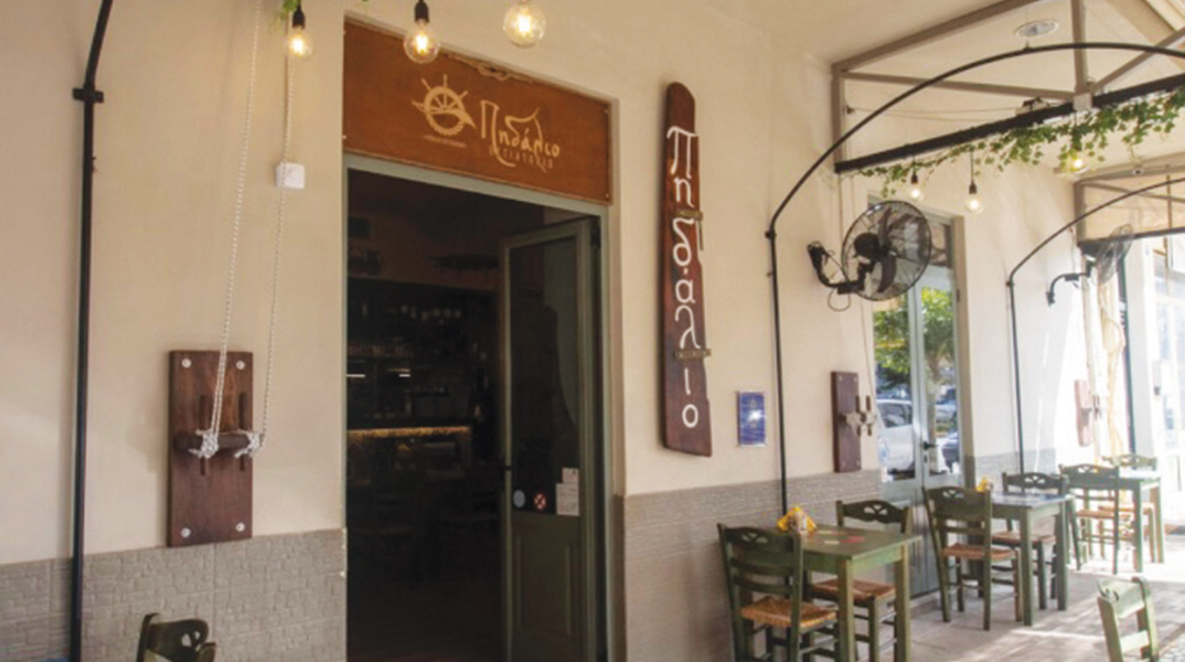 Πηδάλιο restaurant: Το αγαπημένο στέκι των Ναυπλιωτών με τον καραβίσιο αέρα