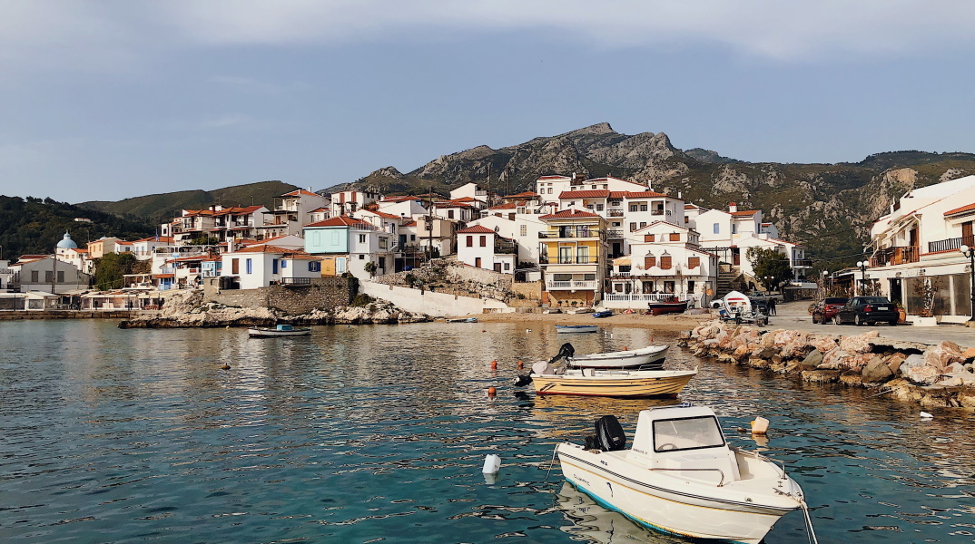 Σάμος: Τι να δεις, που να κολυμπήσεις και που να φας το καλοκαίρι.