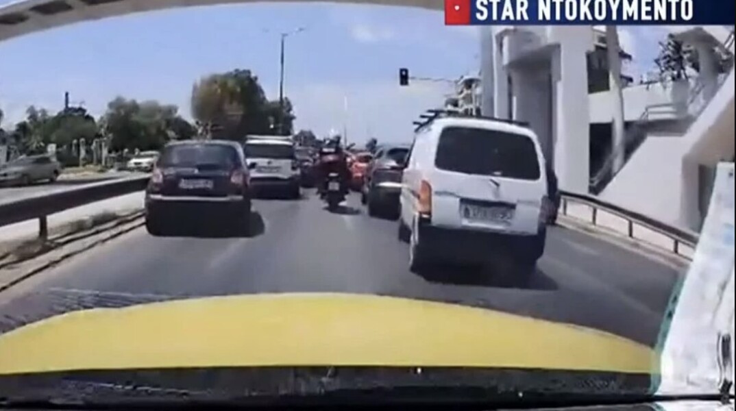 Οδηγός ταξί μετέφερε τουρίστα με καρδιακό επεισόδιο στο Ωνάσειο