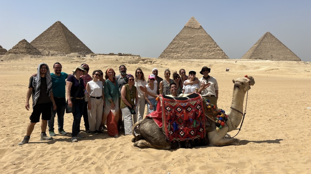 H Μαρία Κανελλοπούλου, creative director της καμπάνιας της Aegean με το επιτυχημένο σλόγκαν “Έχω πάει” από την εταιρεία Ogilvy, μιλάει για τo making off της παραγωγής. 