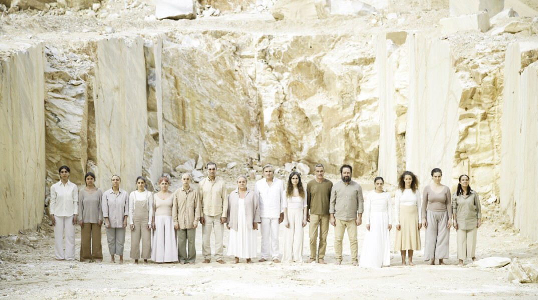 "Εκάβη" σε σκηνοθεσία Ιούς Βουλγαράκη