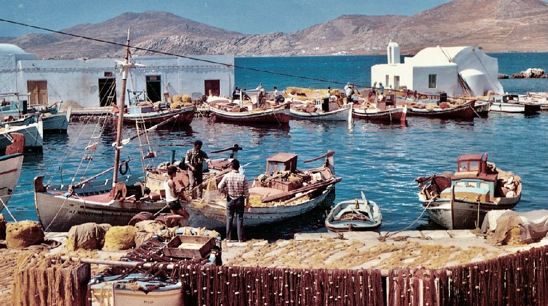 Η Πάρος «από μέσα» στο καινούργιο βιβλίο του Γιώργου Πίττα