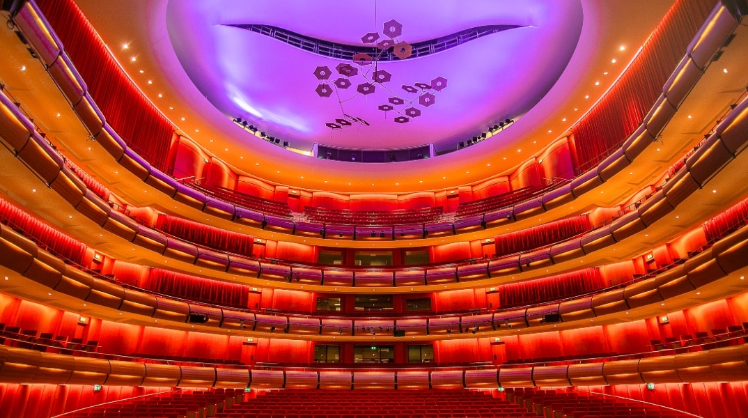 Η αίθουσα "Σταύρος Νιάρχος" της ΕΛΣ