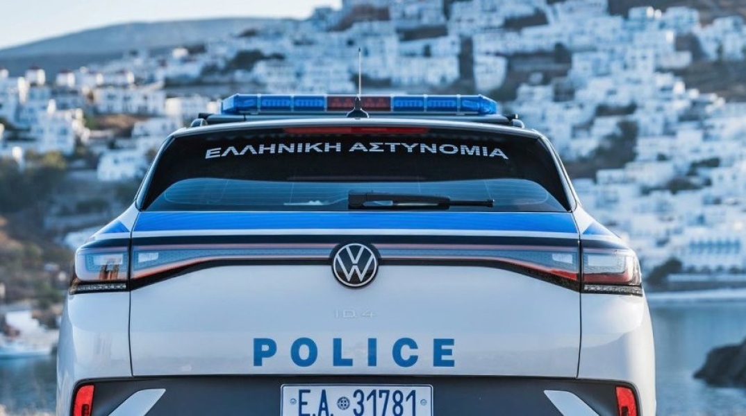 Συνελήφθησαν έξι άτομα για νόθευση και διακίνηση ηρωίνης στη Δυτική Αττική - Κατασχέθηκαν περισσότερα από εννέα κιλά ηρωίνης.