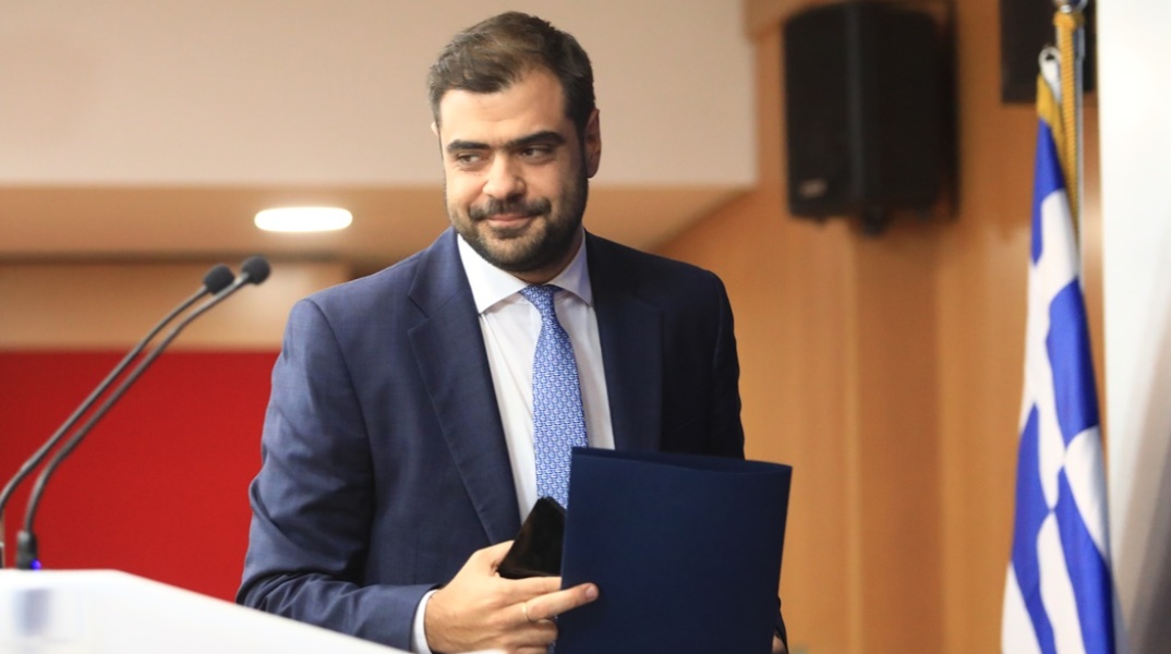 Ο κυβερνητικός εκπρόσωπος, Παύλος Μαρινάκης