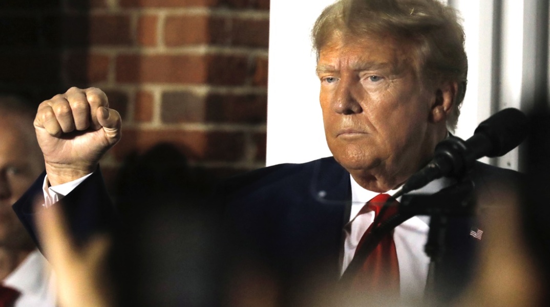 Ντόναλντ Τραμπ