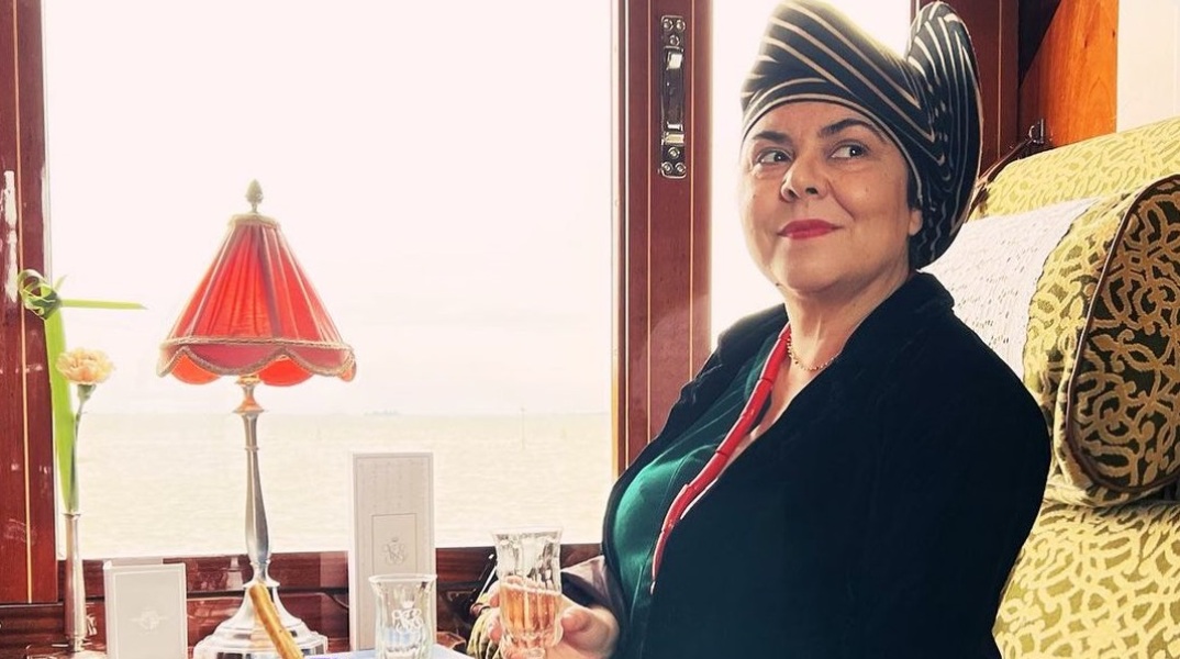 Ιταλία: Η συγγραφέας Μικέλα Μούρτζια πέθανε σε ηλικία 51 ετών έπειτα από μάχη με τον καρκίνο - Οι σταθμοί της καριέρας της και η διαμάχη με την Τζόρτζια Μελόνι.