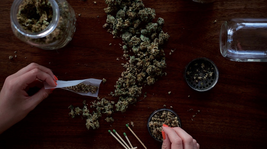 Γερμανία: Πράσινο φως της κυβέρνησης για νομιμοποίηση της κάνναβης για ψυχαγωγικούς σκοπούς - Η χώρα αποκτά μια από τις πιο φιλελεύθερες πολιτικές στην Ευρώπη.