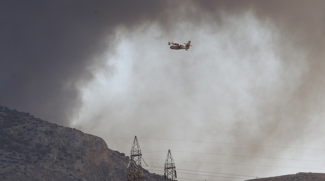 Φωτιά στον Ασπρόπυργο