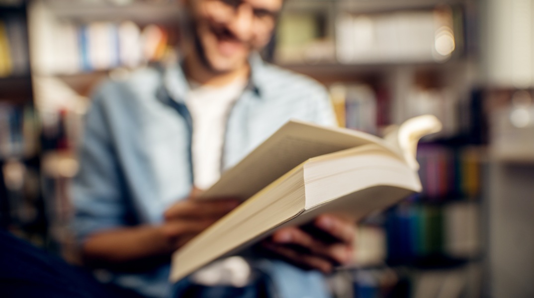 Αρχίζει η αναδιανομή αδιάθετων βιβλίων - 20 ευρώ η επιδότηση, 30 για παιδιά δικαιούχων