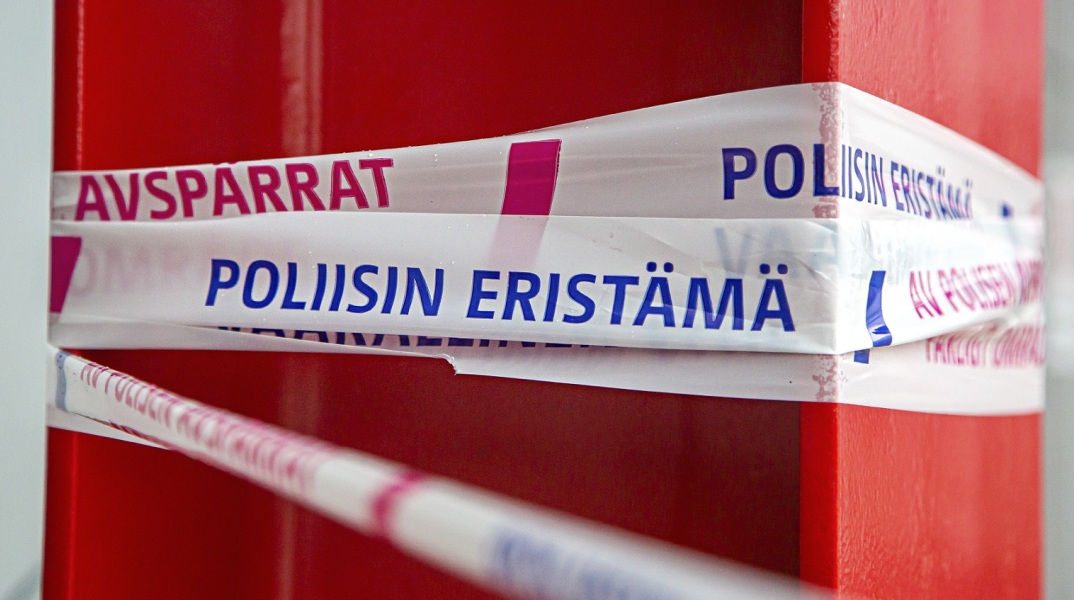 Φινλανδία: Τέσσερις ακροδεξιοί κατηγορούνται ότι σχεδίαζαν τρομοκρατικές επιθέσεις εναντίον μειονοτήτων - Αποσκοπούσαν σε κοινωνική αποσταθεροποίηση.