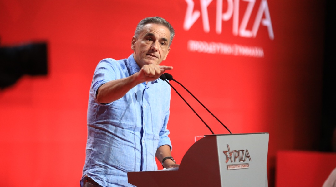 Τσακαλώτος σε Κασσελάκη: Η σύντομη αλλά αιχμηρή ανάρτησή του για τη διαγραφή Τζουμάκα 