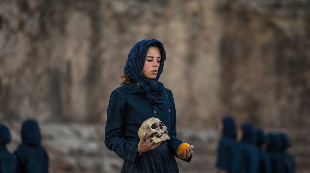 Το «Ma» του Ρομέο Καστελούτσι στον αρχαιολογικό χώρο Ελευσίνας